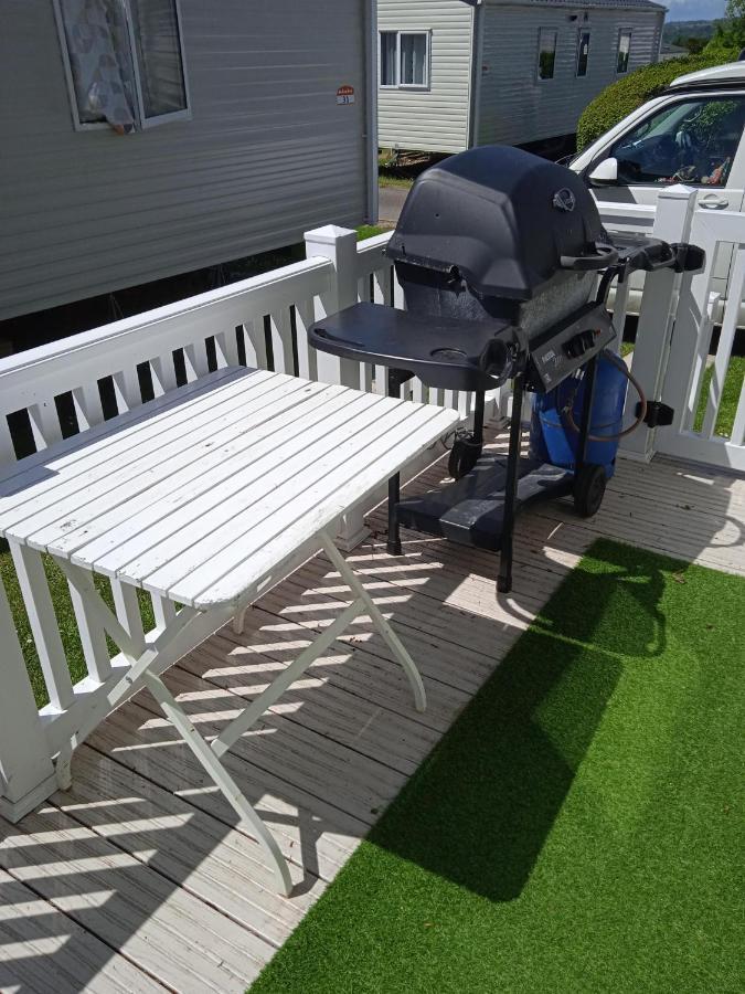 Appartement Chalet, Balcony, Bbq, Sleeps 6, à Lytchett Minster Extérieur photo